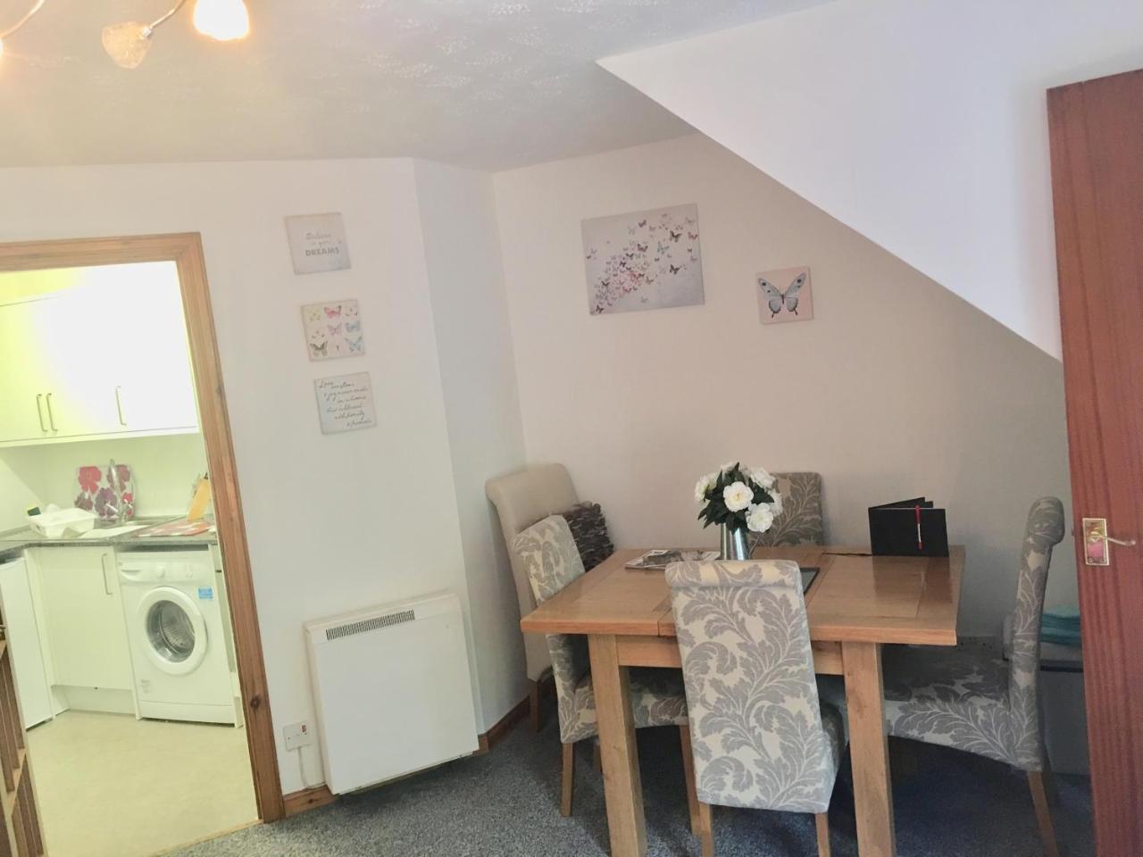 Miller Apartment Inverness Bagian luar foto